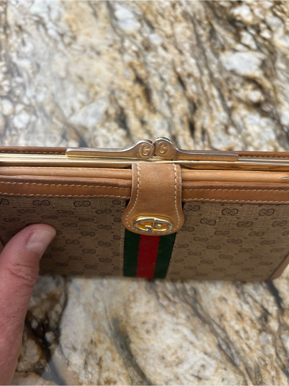 Vintage Gucci Brown GG Canvas Continental Wallet with Green and Red Webbing - Picture 11 of 16